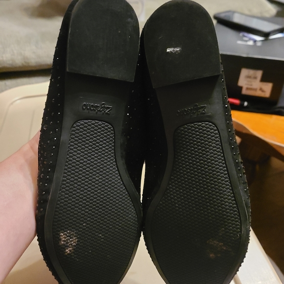 Sparkle Flats - Picture 3 of 6